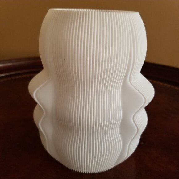 Halloween Decoration Spooky Ghost Vase Boo Vase Centerpiece 3D Printed Decor - Picture 3 of 8